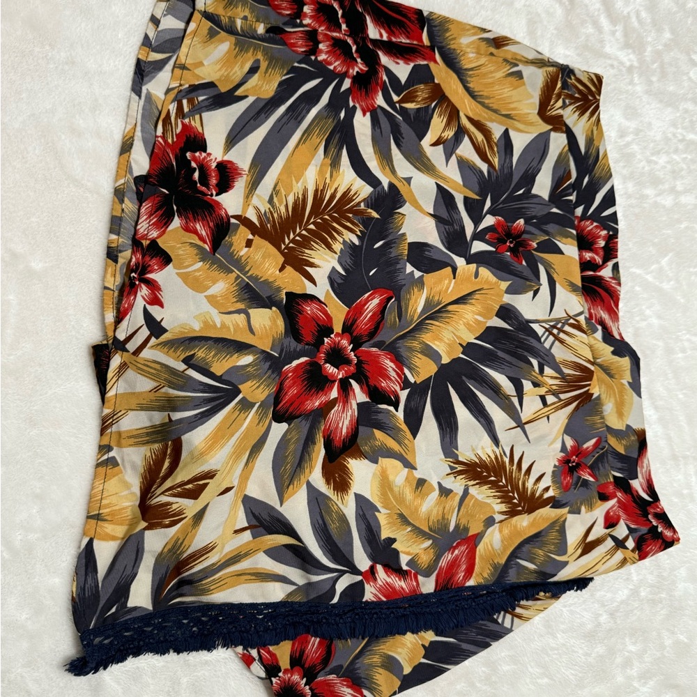 VENUS Floral Print Shorts - Red, Yellow, Black